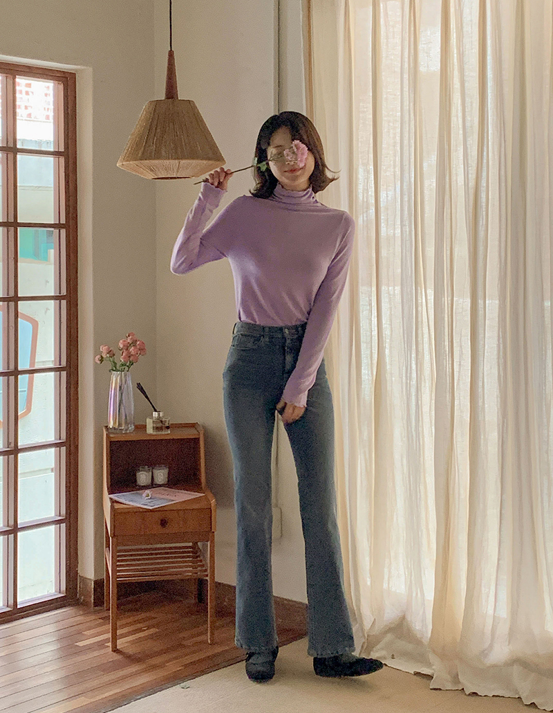 패딩 모델 착용 이미지-S2L6