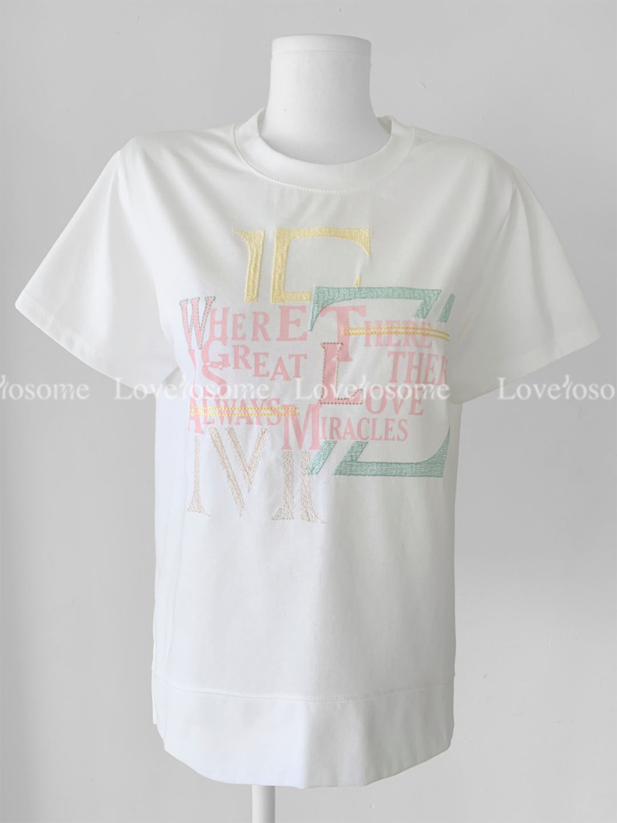 반팔 티셔츠 화이트 색상 이미지-S2L18