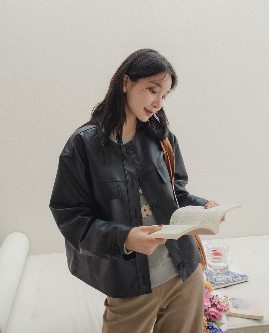 재킷 모델 착용 이미지-S2L1