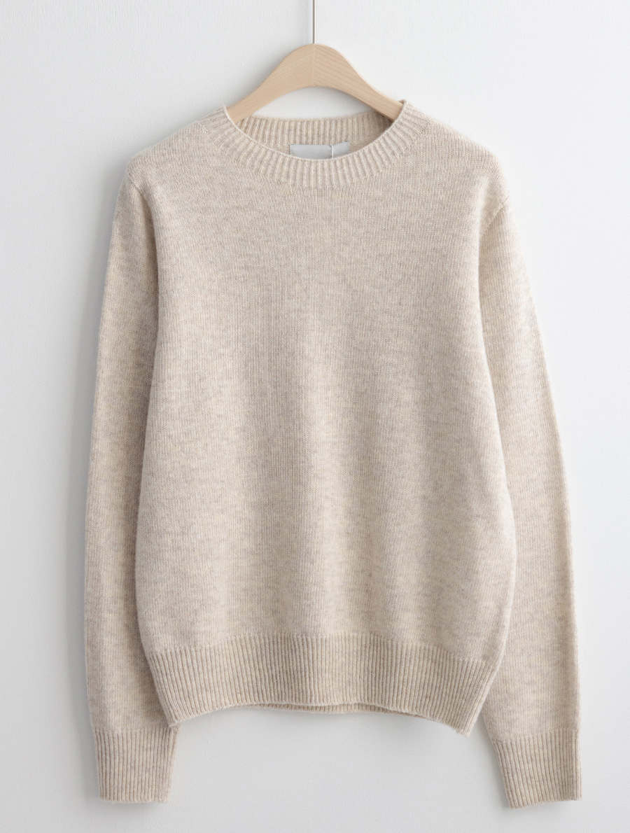 긴팔 티셔츠 크림 색상 이미지-S1L24