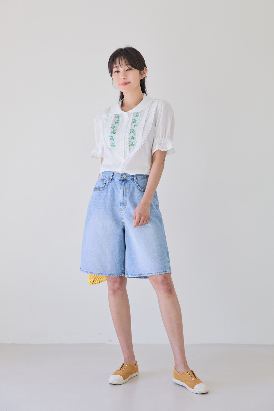 반바지 모델 착용 이미지-S1L9