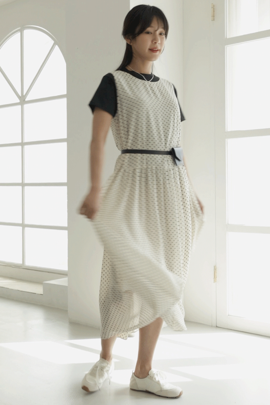 드레스 모델 착용 이미지-S1L14