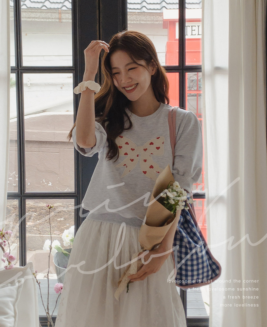 가방 모델 착용 이미지-S3L13