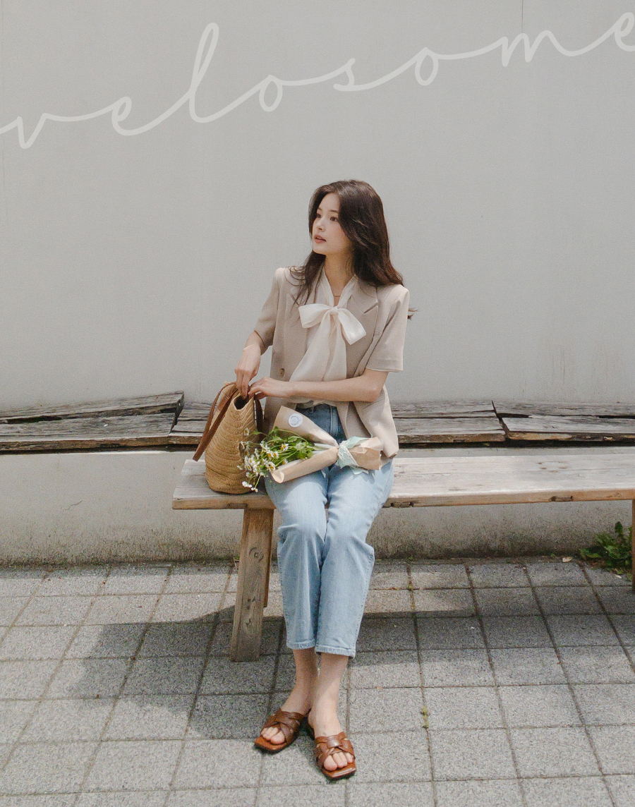 블레이저 모델 착용 이미지-S2L6