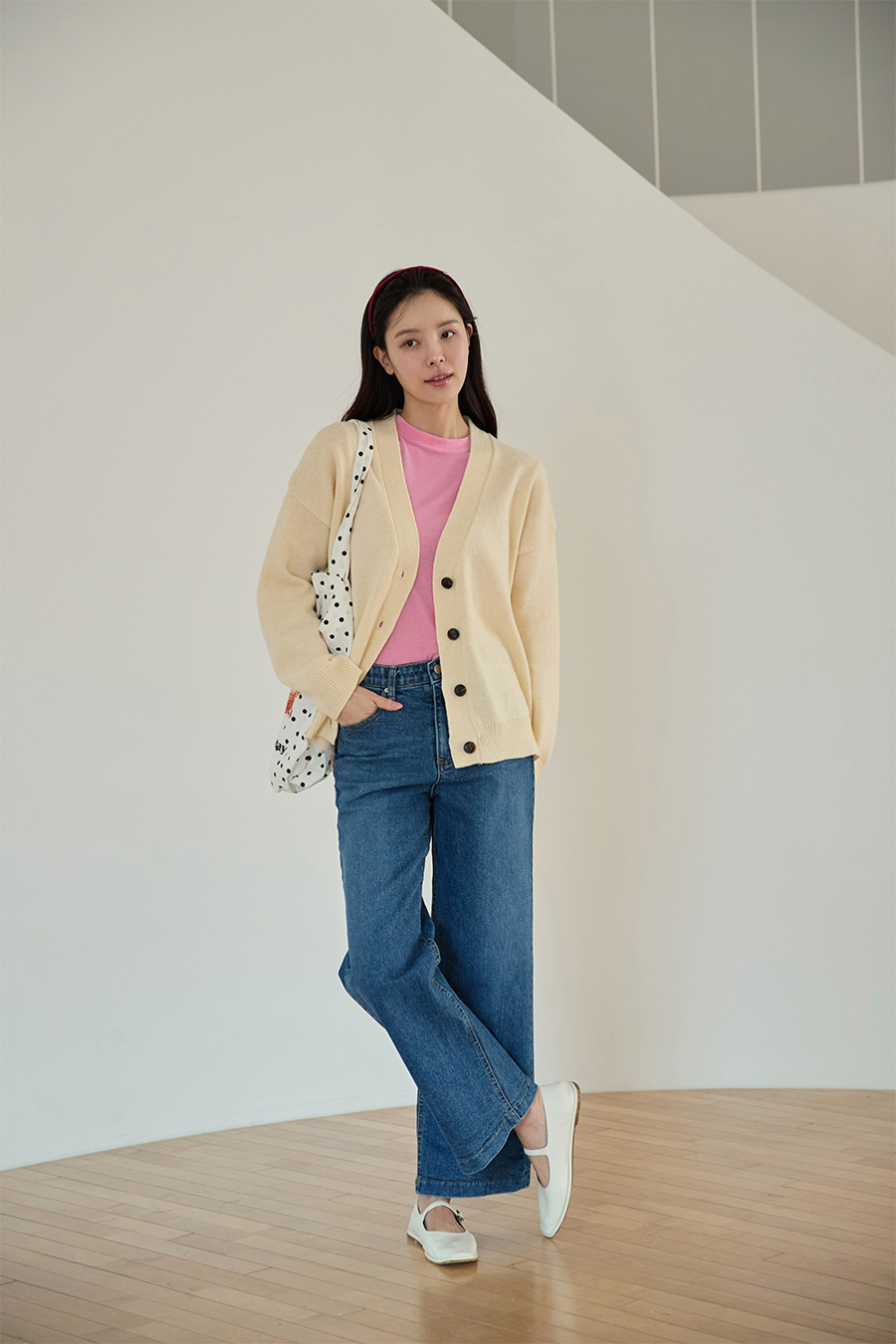 바지 모델 착용 이미지-S1L18