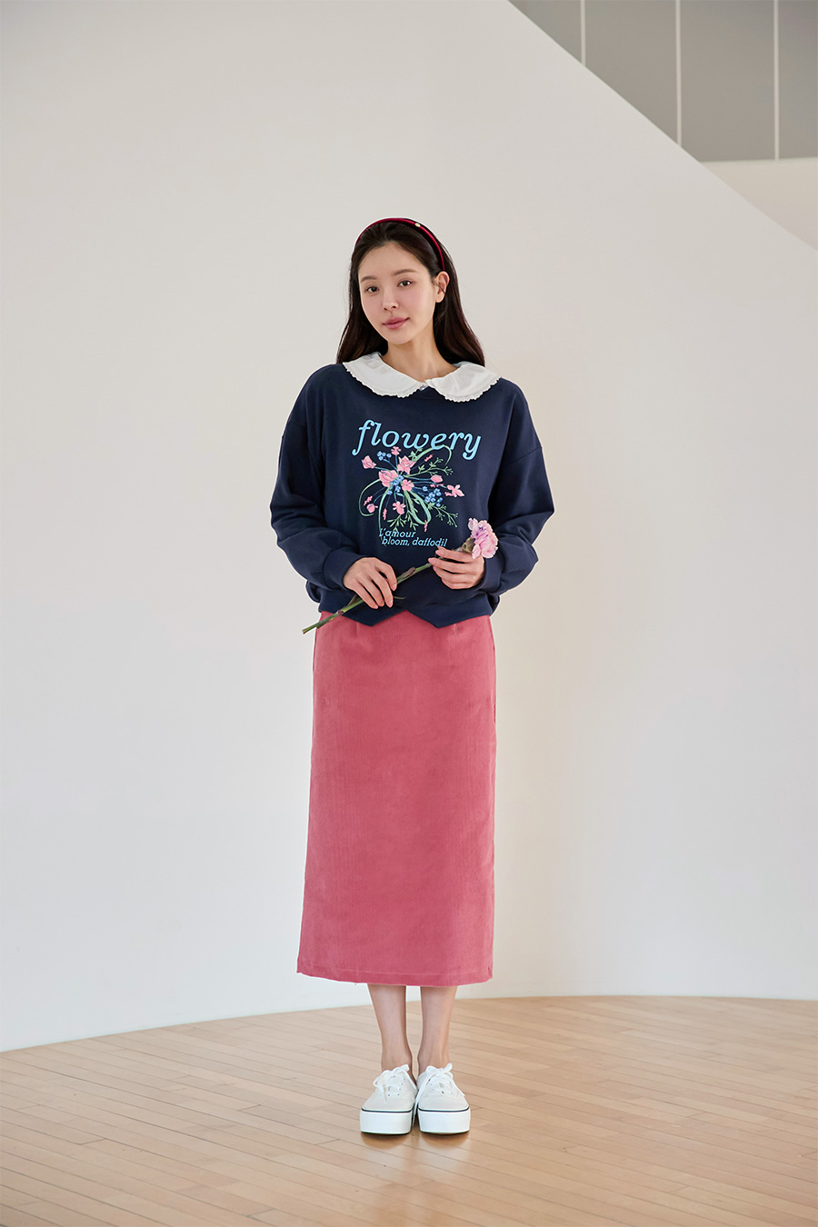 치마 모델 착용 이미지-S1L15