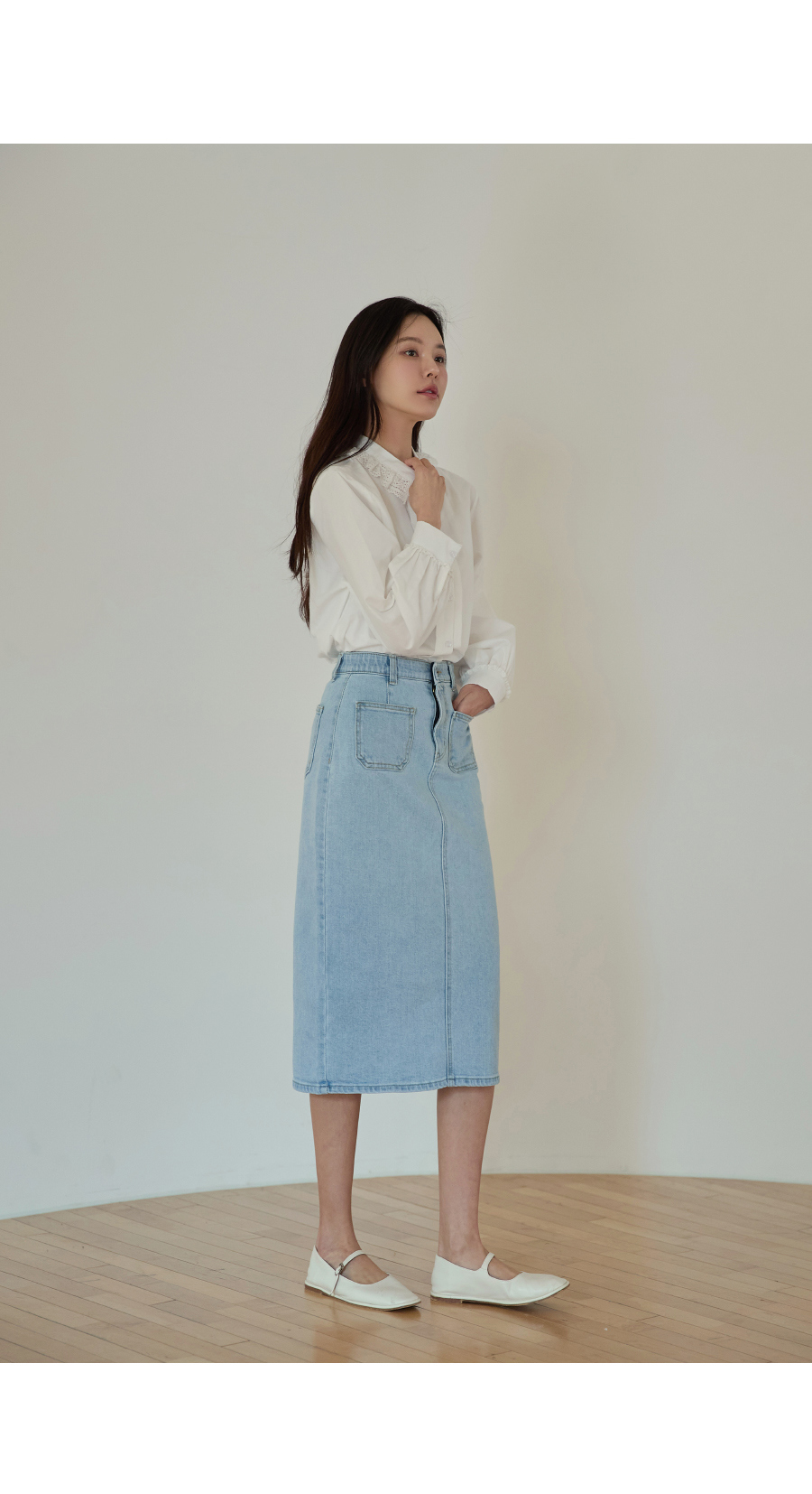 드레스 모델 착용 이미지-S2L7