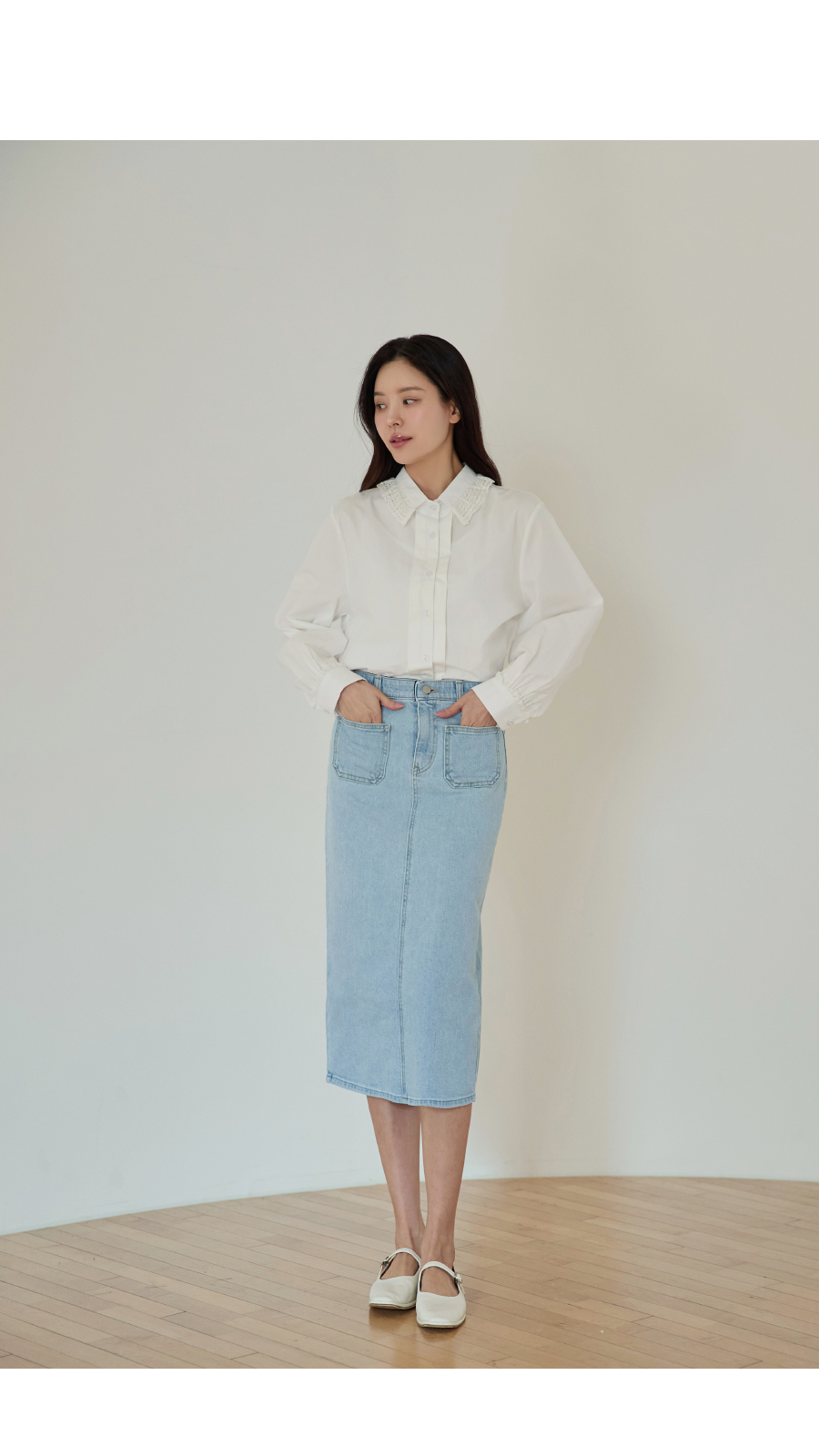 드레스 모델 착용 이미지-S2L8