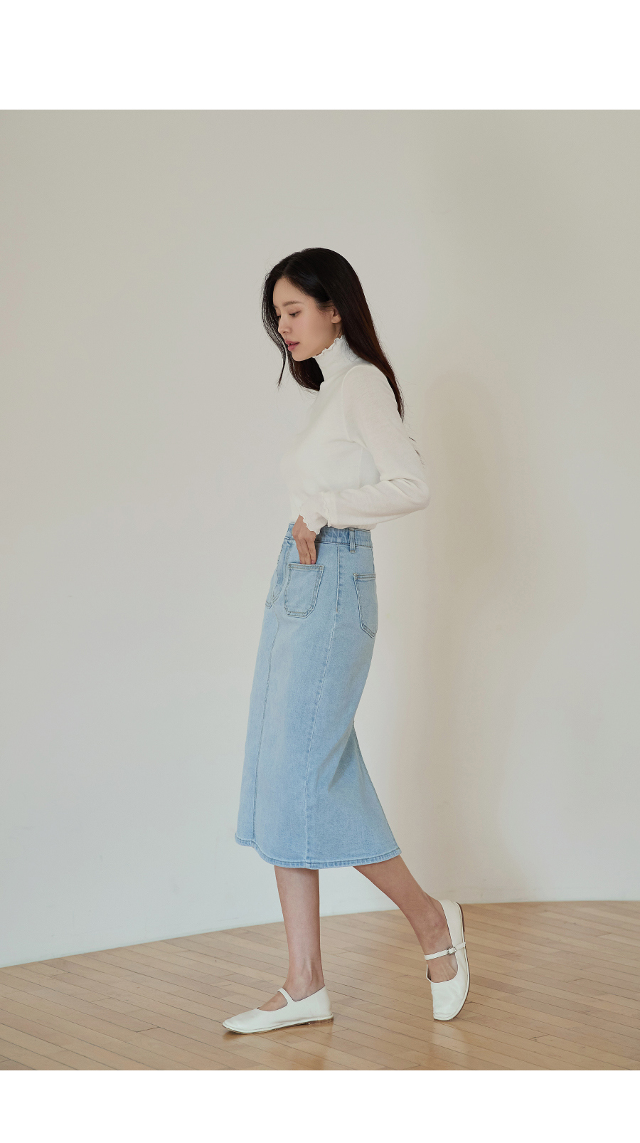 드레스 모델 착용 이미지-S2L17