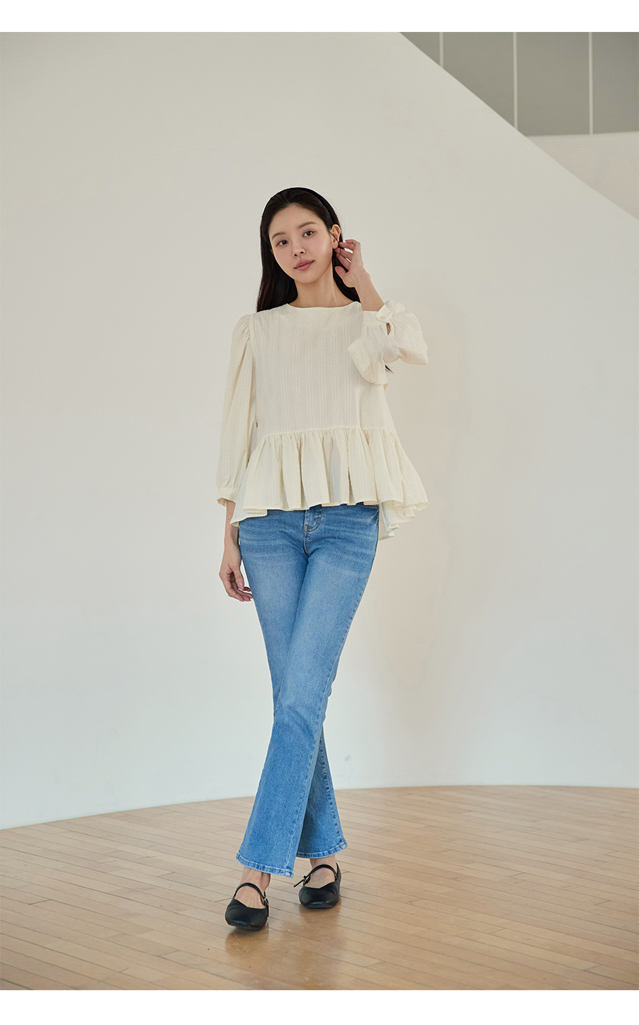 바지 모델 착용 이미지-S1L3