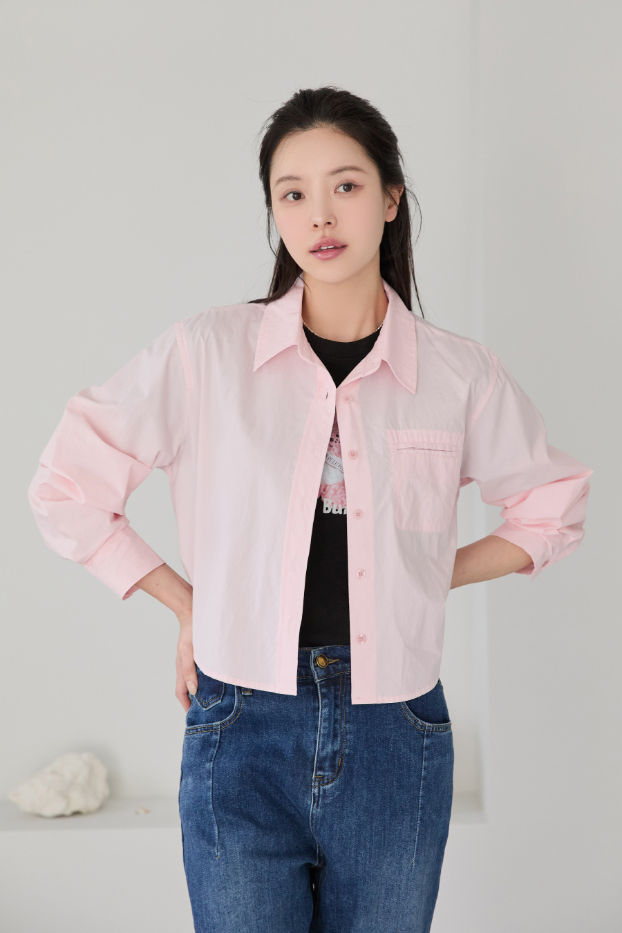 반팔 티셔츠 모델 착용 이미지-S1L14