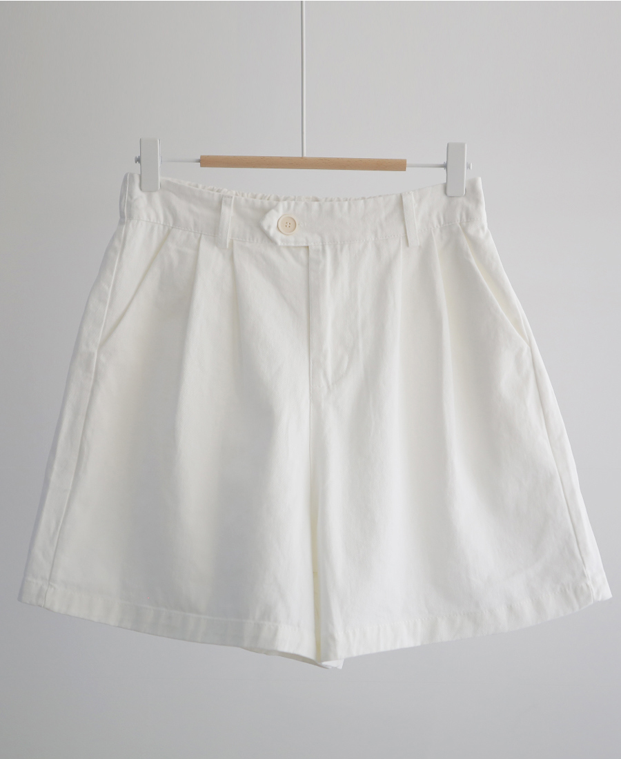 반바지 화이트 색상 이미지-S1L19