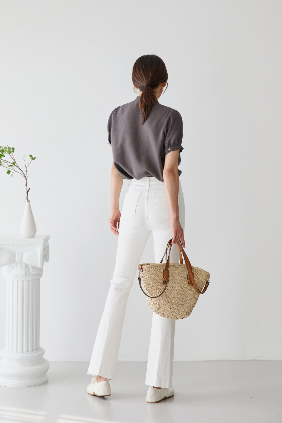 바지 모델 착용 이미지-S1L13