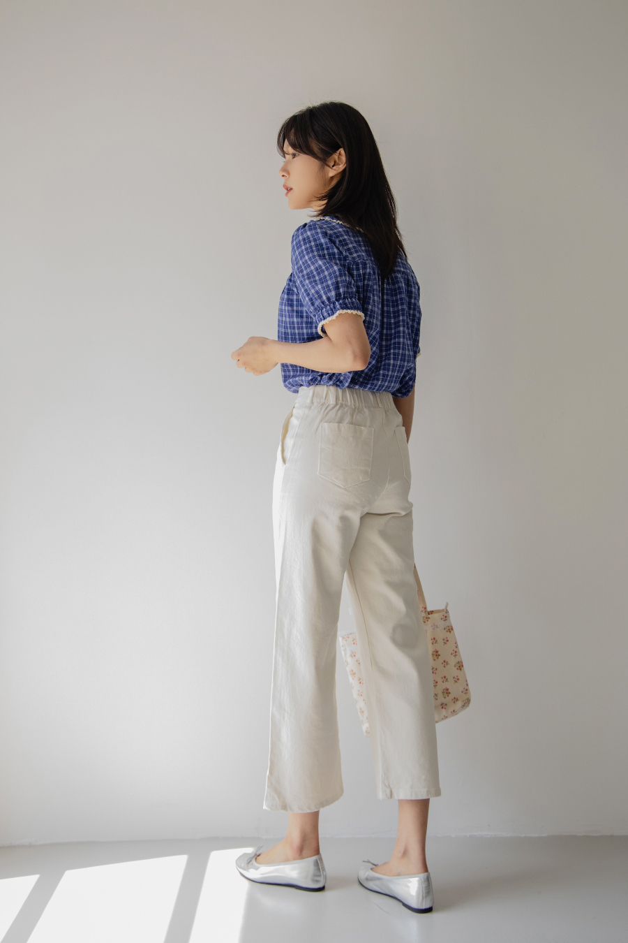 바지 모델 착용 이미지-S1L21