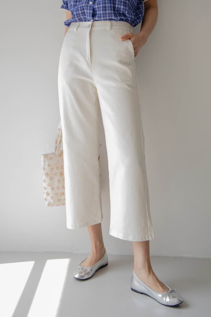 바지 모델 착용 이미지-S1L31